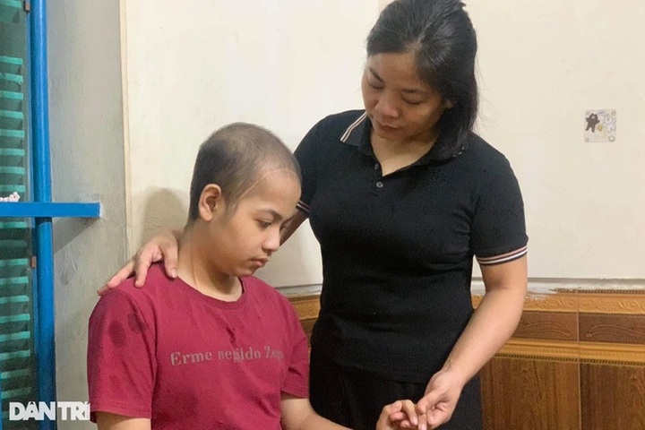 Dantri/DTiNews readers support ailing boy - 1