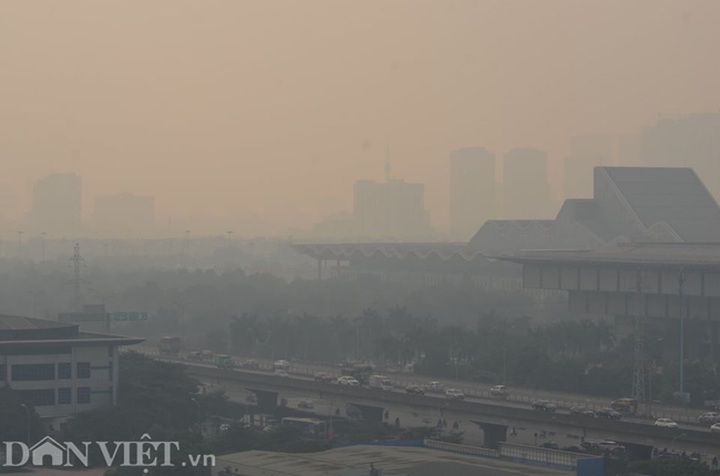 Terrible air pollution continues ravaging Hanoi - 2 Terrible air pollution continues ravaging Hanoi - 2