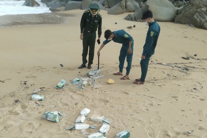 Drugs found at central beaches may belong to illegal trading rings: Ministry - 1