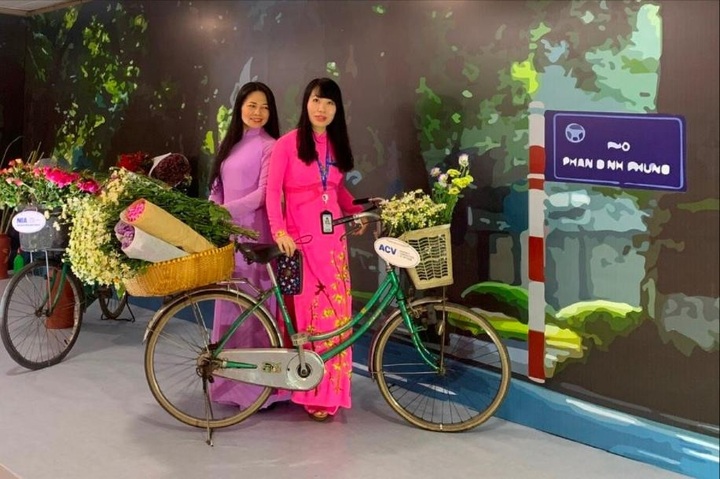 "Flavours of Hanoi" cultural week opens at Noi Bai International Airport - 1