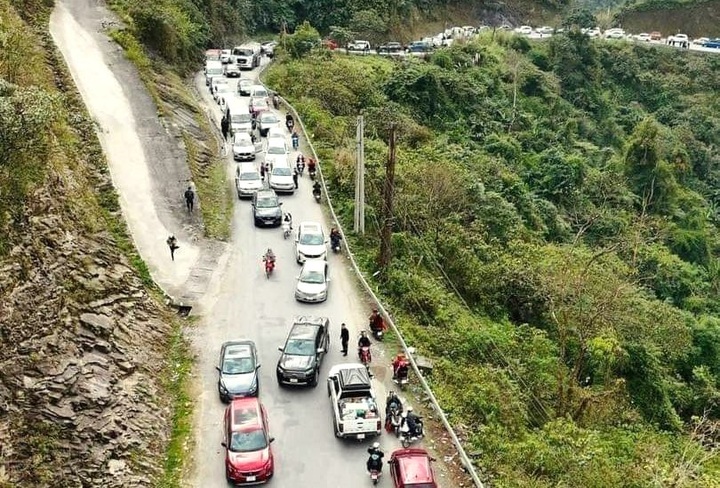 Ha Giang attracts tourists on Tet - 1