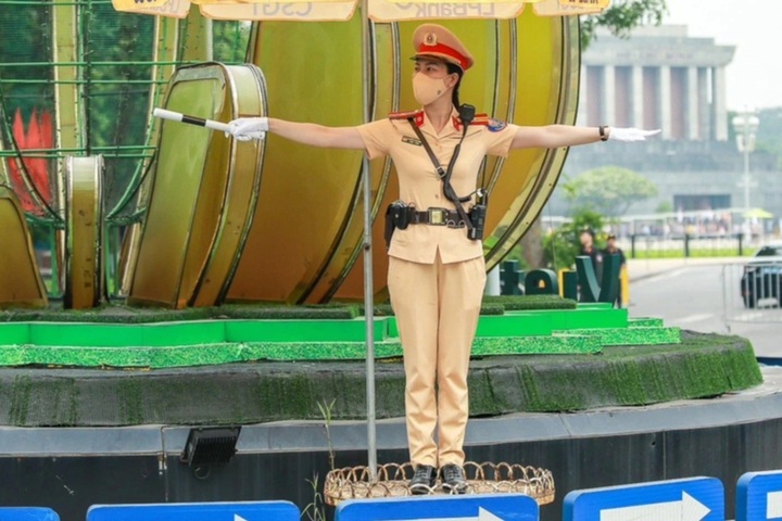 Hanoi traffic ban during party leader’s funeral - 1 Hanoi traffic ban during party leader’s funeral - 1