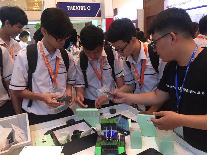 British Educational Suppliers Show opens in HCM City - 1