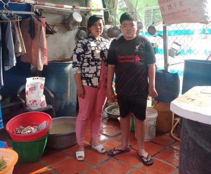 Terminally-ill boy in need of help after being abandoned by father - 1 Terminally-ill boy in need of help after being abandoned by father - 1