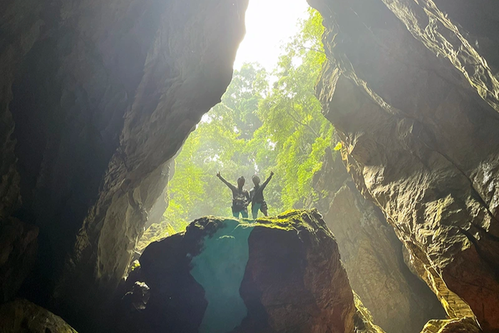 New cave discovered in Quang Binh - 1 New cave discovered in Quang Binh - 1