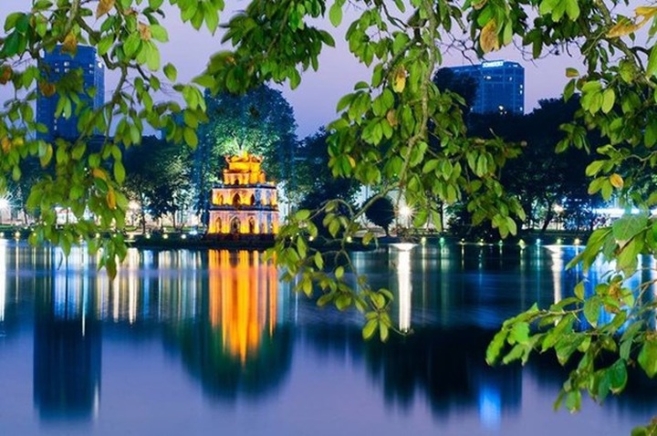 Hanoi makes huge leap in global livability ranking - 1