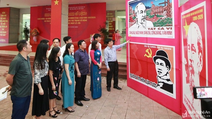 Localities nationwide celebrate Uncle Ho’s birthday - 1