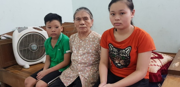 Siblings face dim future after parents died - 1