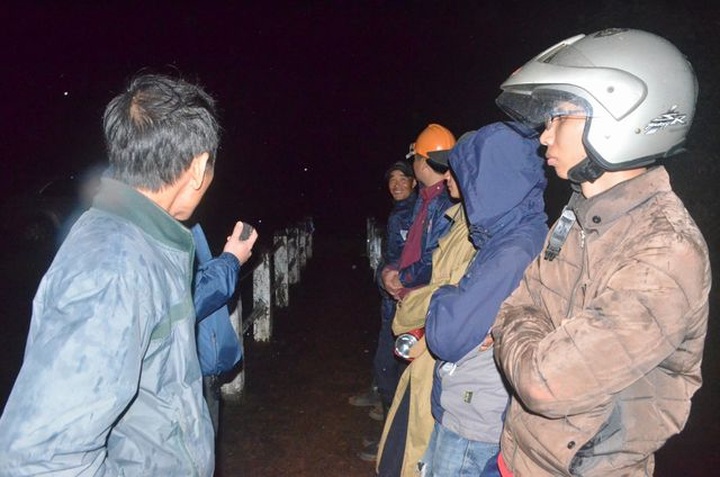 Dak Nong emergency evacuation as reservoir threatens to break - 1