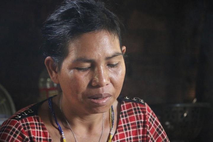 Mother calls for help to raise five children - 1