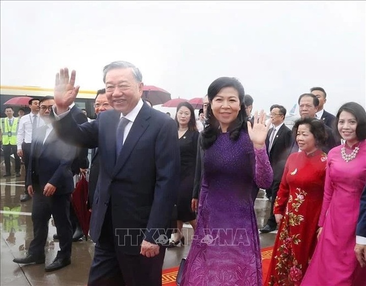Party General Secretary, President To Lam, his spouse start state visit to China - 1
