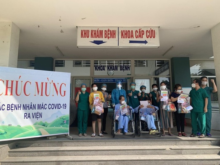 11 Covid-19 patients released from hospitals in Danang - 1
