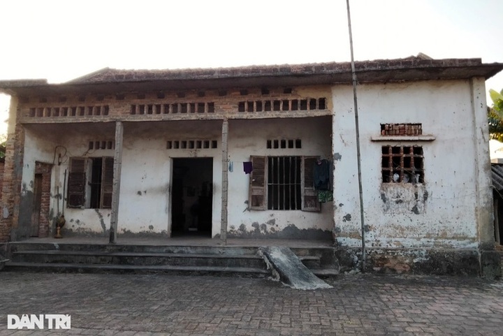 Ailing brother and sister in Bac Giang receive support - 2