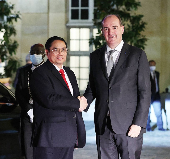 Viet Nam, France issue Joint Statement - 1