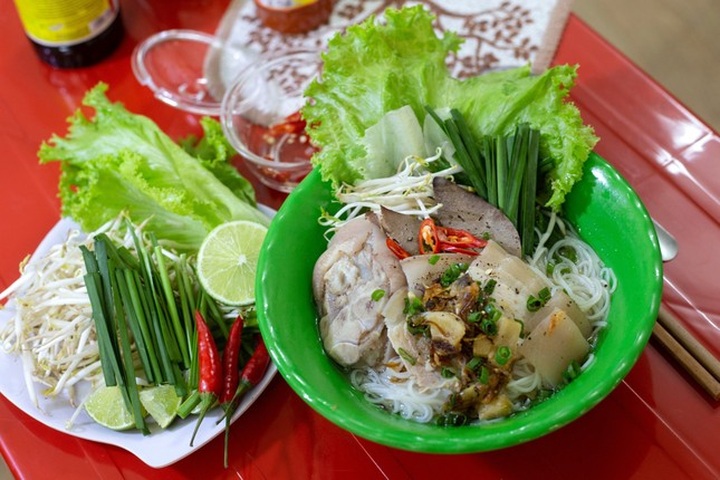 HCM City to launch 5,000 vending stalls selling quality Hu tieu - 2 HCM City to launch 5,000 vending stalls selling quality Hu tieu - 2