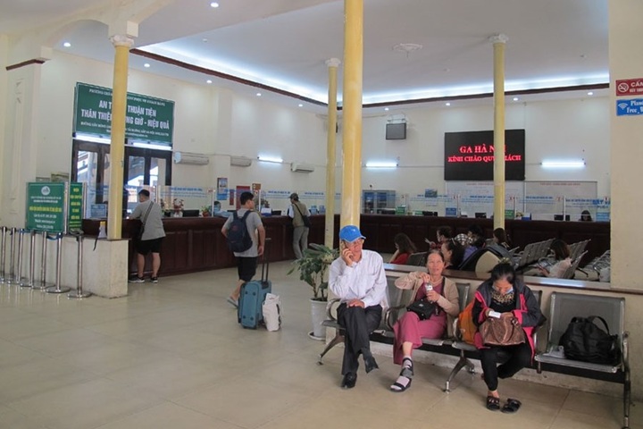 Train tickets for short trips in demand - 1 Train tickets for short trips in demand - 1