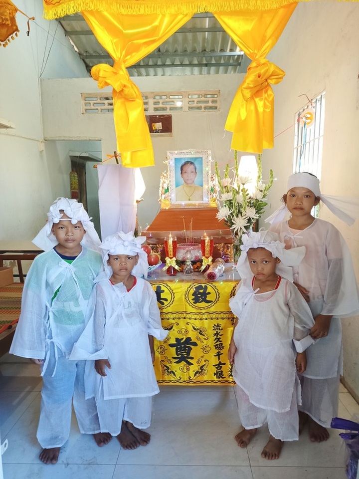 Four orphans in Bac Lieu in desperate need of support - 1