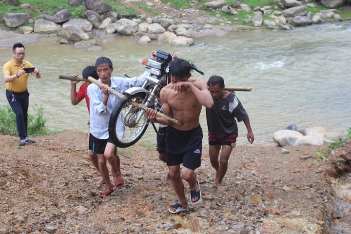 18th Dantri Bridge built in Nghe An - 3