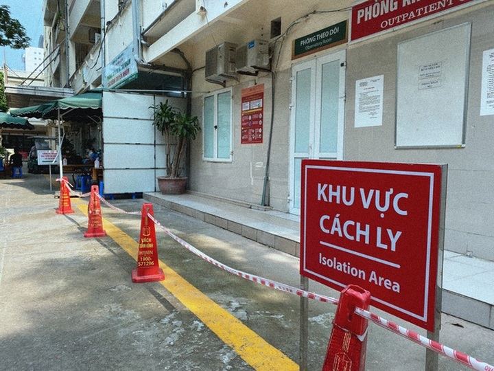 Vietnam goes five days without Covid-19 community transmission - 1