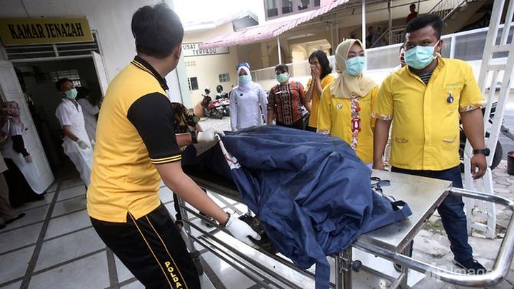 Children among 30 killed in Indonesia matchstick factory fire - 1 Children among 30 killed in Indonesia matchstick factory fire - 1