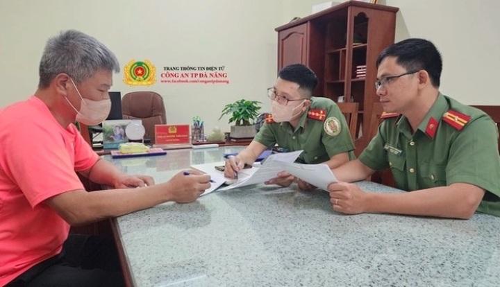 Korean man wanted by Interpol arrested in Da Nang - 1