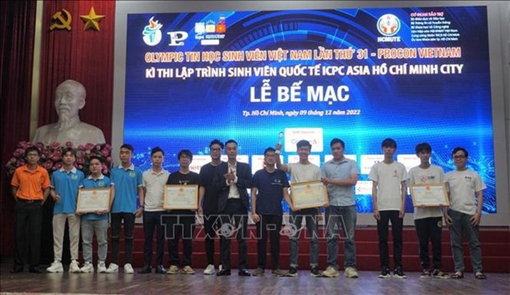 Vietnam student olympiad in informatics, int'l programming contest wrap up - 1