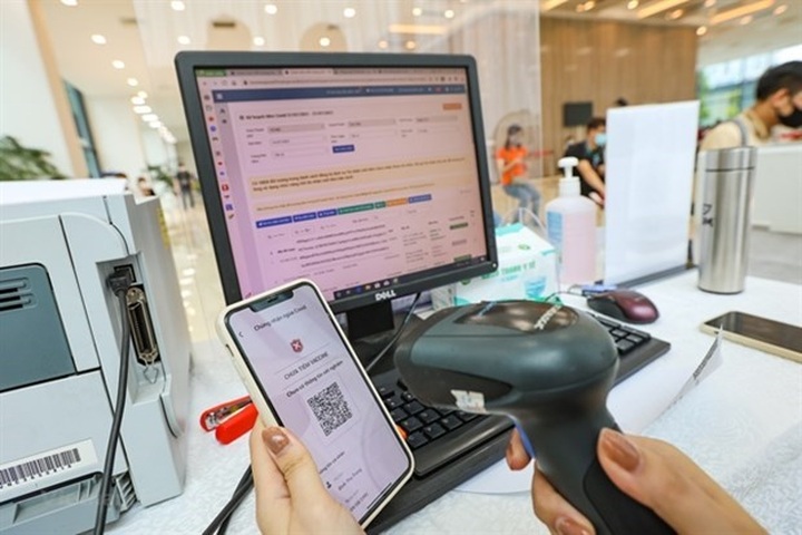 Vietnam's IT revenues up 18% in H1 - 1