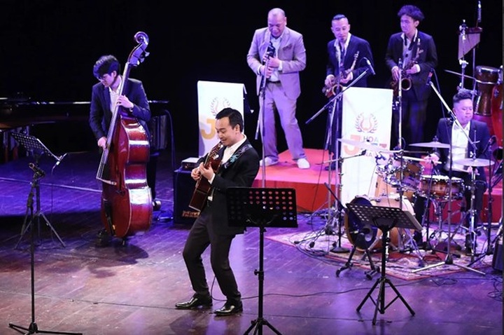 Khanh Hoa to host 1st international jazz festival - 1