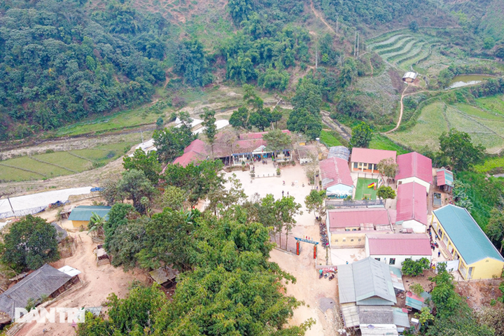 Dantri builds dormitories for Dien Bien students - 3