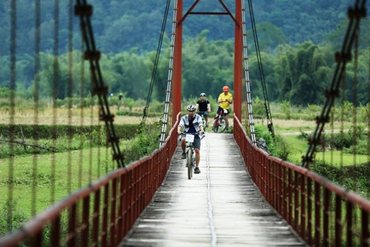 Cao Bang promotes tourism development - 1