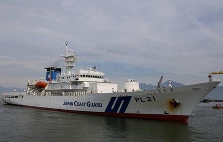 Japan coast guard ship arrives in Da Nang - 1