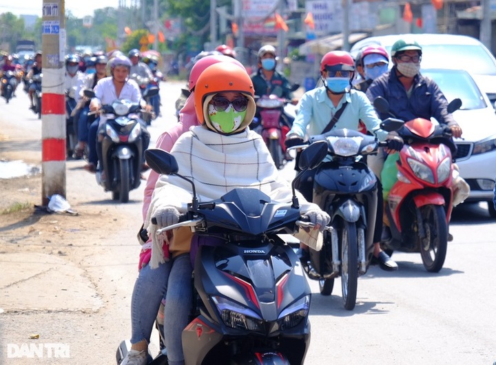 UV radiation level on alert high in HCM City - 1 UV radiation level on alert high in HCM City - 1