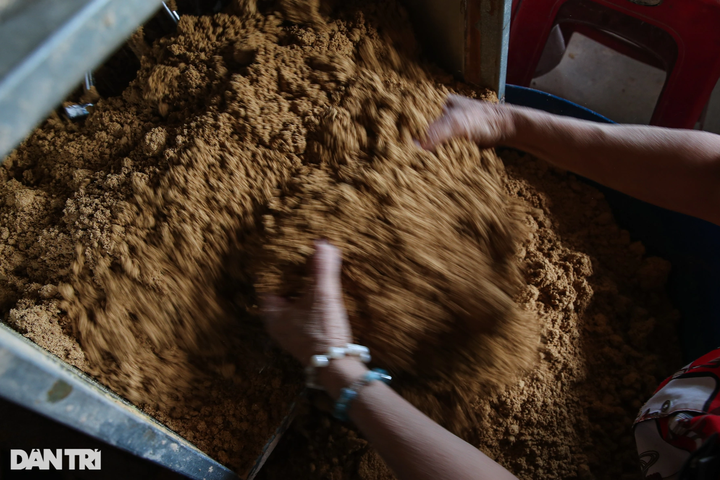 HCM City’s incense-making village preparing for Tet - 4 HCM City’s incense-making village preparing for Tet - 4