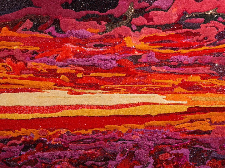 Vietnamese artist attracts attention at Paris exhibition - 3