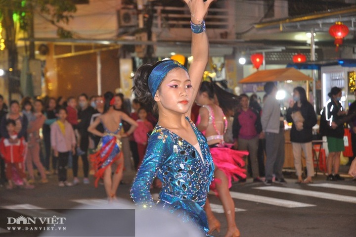 Lang Son opens first pedestrian street - 5