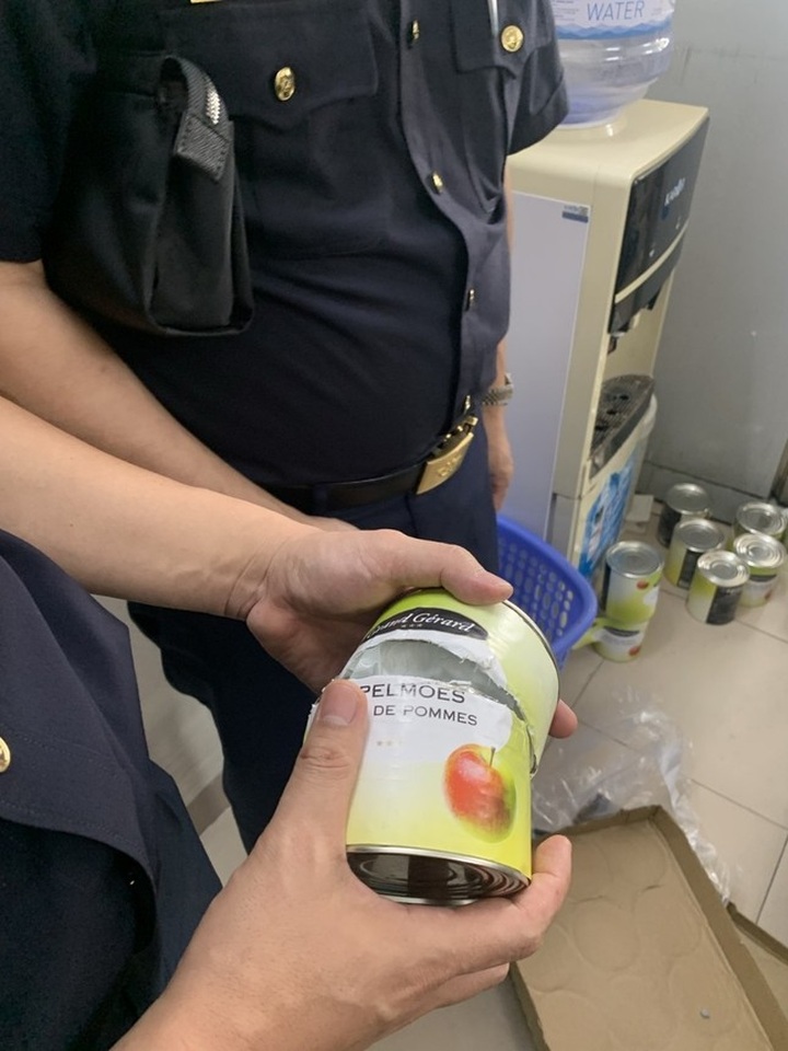 Four arrested in 179 kilo Hanoi airport Ecstasy bust - 1 Four arrested in 179 kilo Hanoi airport Ecstasy bust - 1