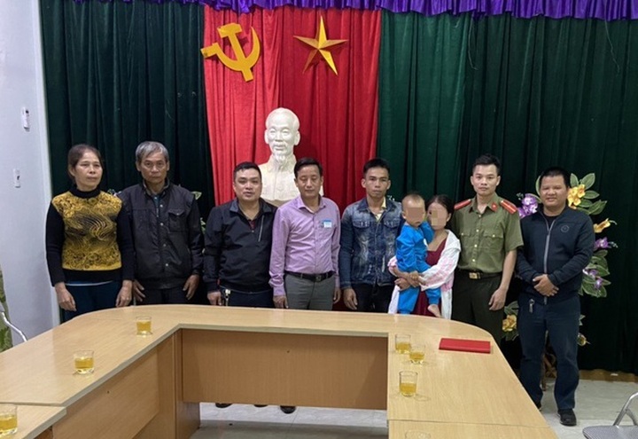 Woman home 19 years after being trafficked to China - 1