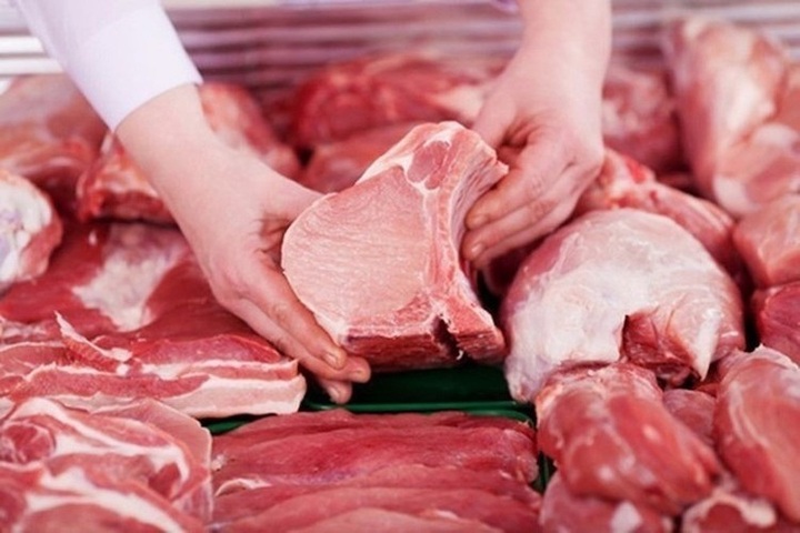 Vietnam spends over US$1 billion on meat imports over eight months - 2