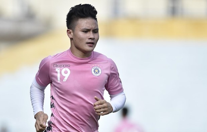 Midfielder Quang Hai named among leading freekick takers during AFC Cup 2019 - 1
