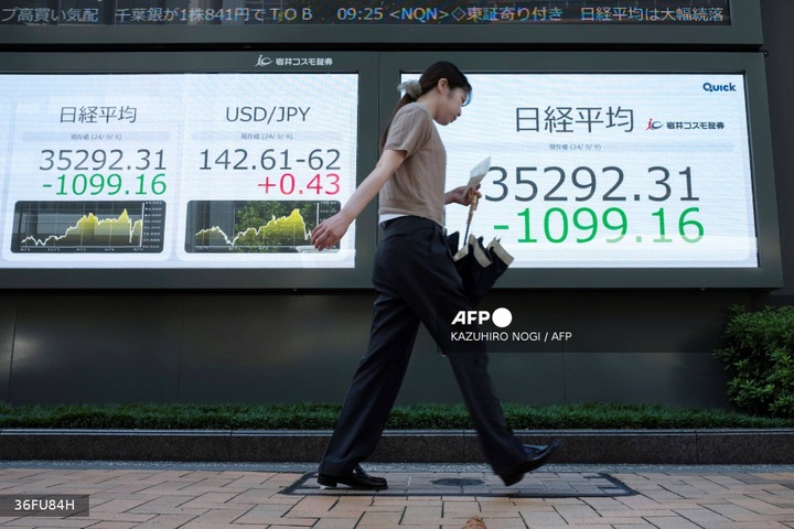 Asian markets tumble as US jobs data stoke recession fears - 1 Asian markets tumble as US jobs data stoke recession fears - 1