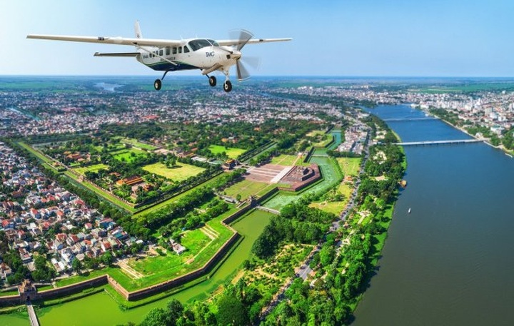 Hue - Da Nang seaplane flights on way - 1