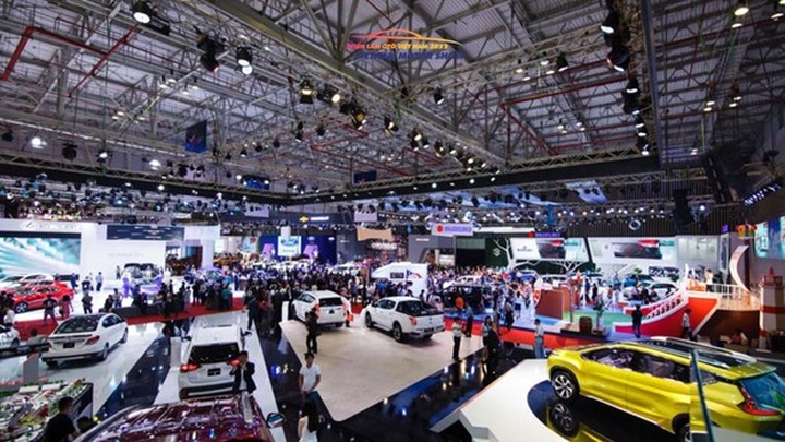 Over 120 models introduced at Vietnam Motor Show 2022 - 1