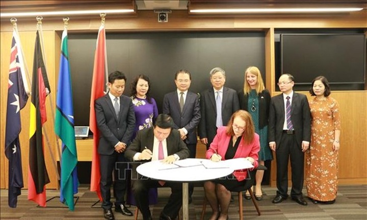 Vietnam, Australia cooperate in human rights education - 1