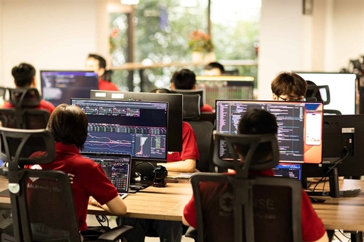 Market likely to inch higher this week, experts forecast - 1