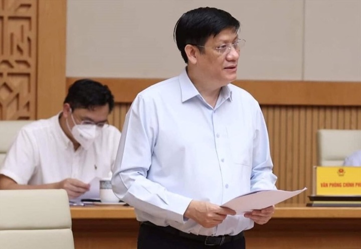 Vietnam to buy Covid-19 vaccines for children next year - 1 Vietnam to buy Covid-19 vaccines for children next year - 1