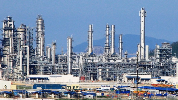 Vietnam to build third oil refinery to meet domestic demand - 2 Vietnam to build third oil refinery to meet domestic demand - 2