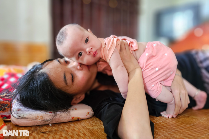 Ill single mother needs help to support small baby - 2 Ill single mother needs help to support small baby - 2