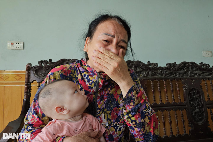 Ill single mother needs help to support small baby - 3 Ill single mother needs help to support small baby - 3