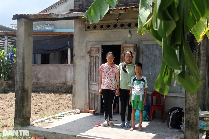 Phu Yen poor widow has new house thanks to support - 2 Phu Yen poor widow has new house thanks to support - 2