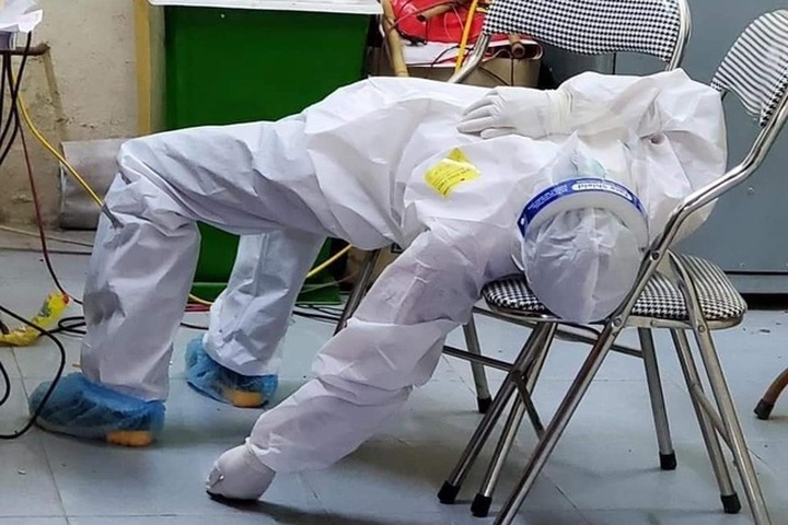 Dantri readers support Covid-19 frontline workers - 2